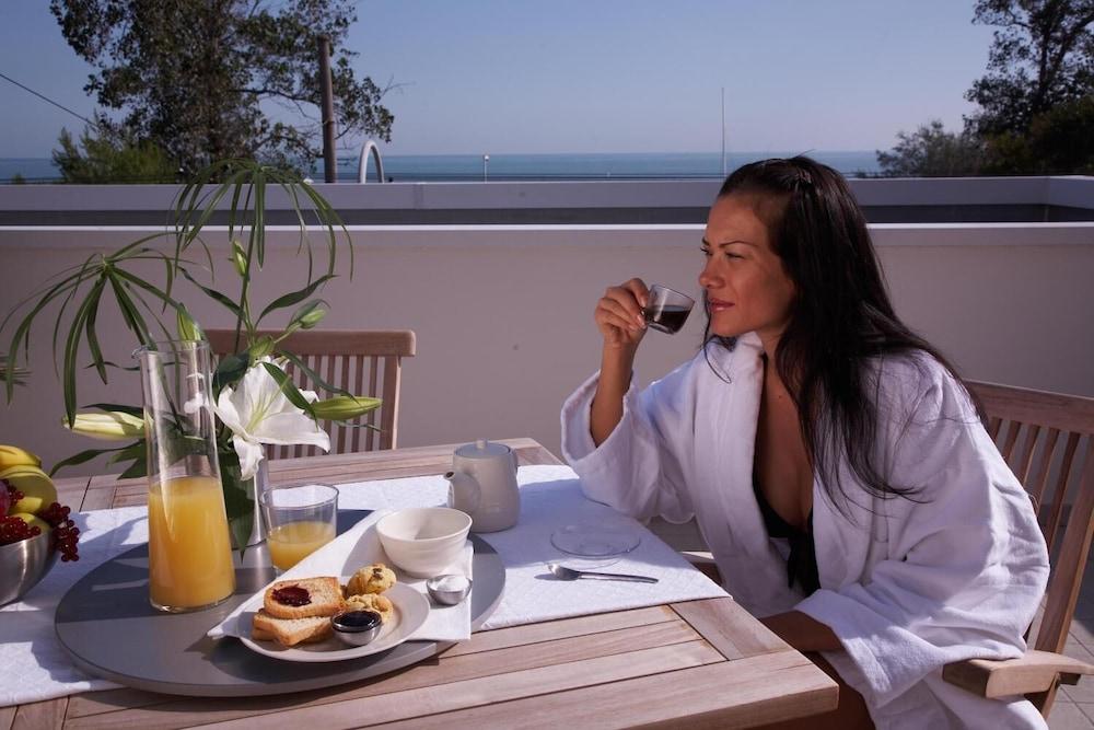 ريتشوني Noha Suite Hotel المظهر الخارجي الصورة